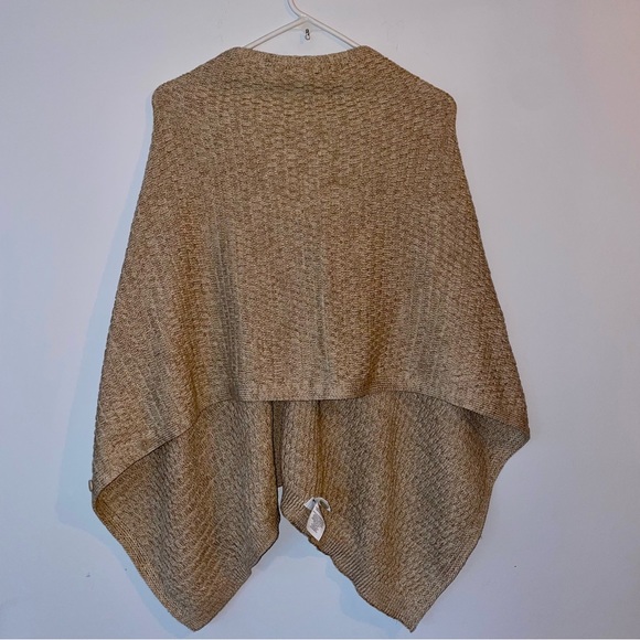 SALE‼️Brand new Bench 7way scarf - Picture 3 of 7